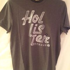 Hollister T-Shirt