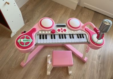 play piano kids
