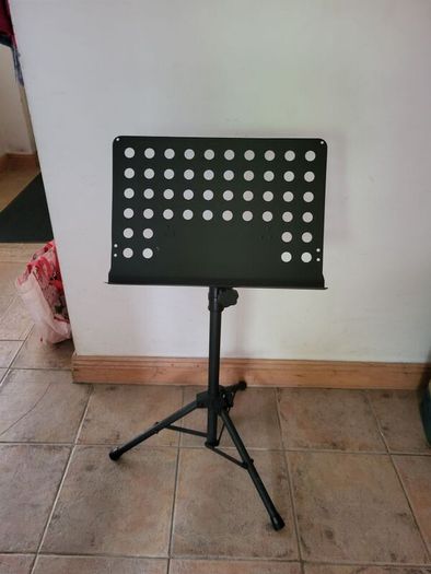 conductor music stand