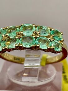 Silver ring with Colombian emeralds