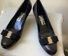 Salvatore Ferragamo leather kitten heels, new, UK 5.5 -5 , RRP 660