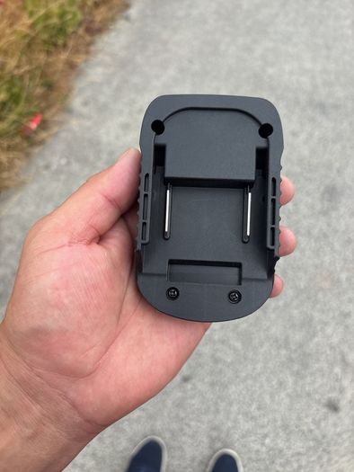 Battery Adapter For Makita 18V Bl1830 Bl1860 Bl1815 Li-Ion Battery To For Dewalt 18V 20V Dcb200 Li-Ion Battery