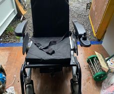electric wheelchair