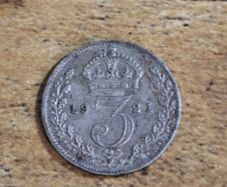 Great Britain UK 1921, 3 Pence / Threepence, George V, Silver Coin - free standard postage