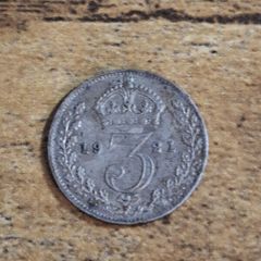 Great Britain UK 1921, 3 Pence / Threepence, George V, Silver Coin - free standard postage