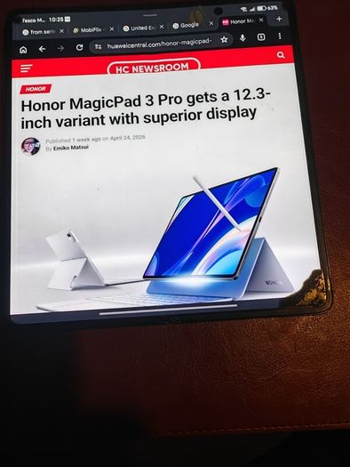 Honor Magic V2