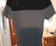 Lacoste top immac cond medium