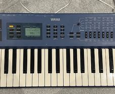 yamaha cs1x