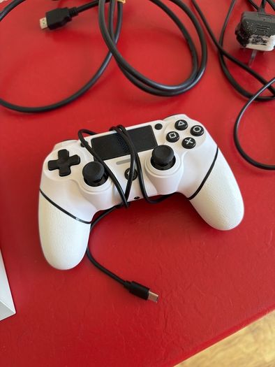 White ps4 500gb
