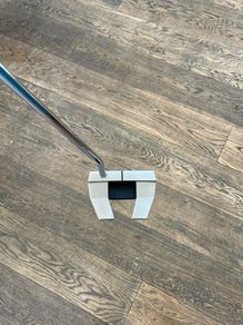 Scotty Cameron Phantom 5.5