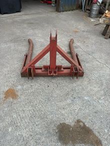 Bale lifter