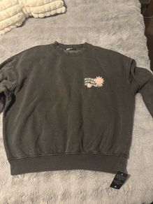 sweatshirt