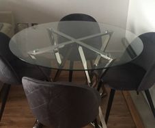 Round glass table ONLY