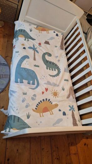 Cot & baby changing unit