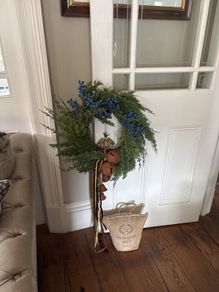 stunning wreath