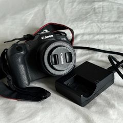 Canon Eos R8 + 50mm F1.8 Stm Lens