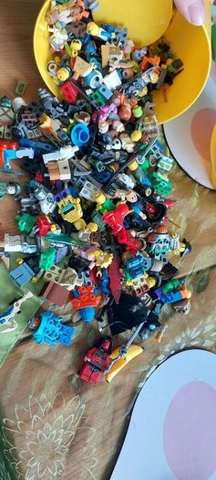 lego figures