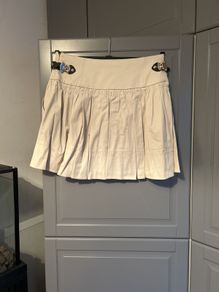 Mini skirt by Jesire