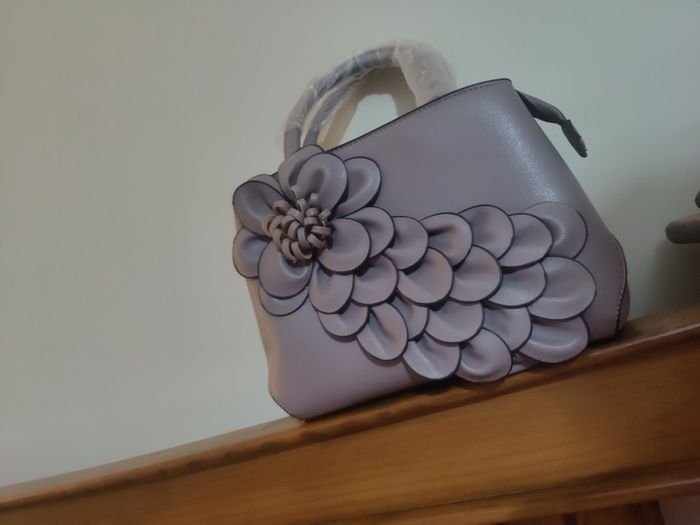 beautiful ladies bag
