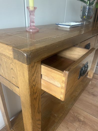 A Coffee table and console Matching SET