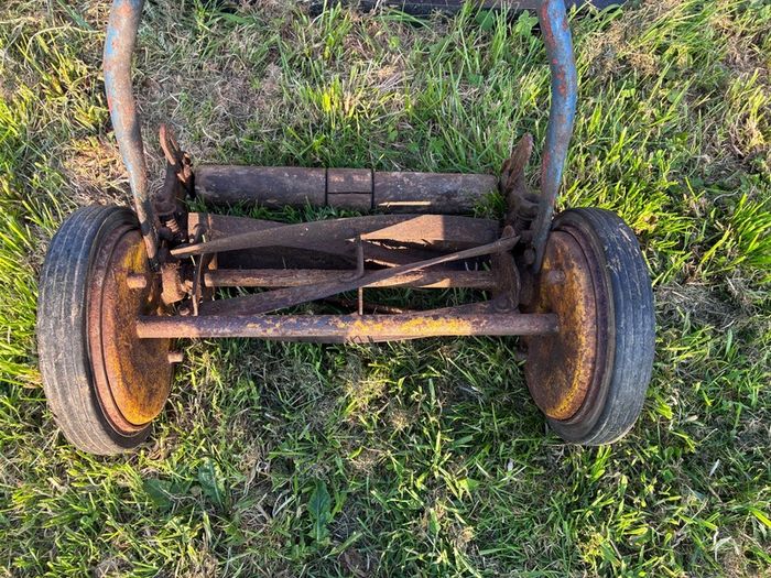 Vintage Folbate push lawnmower