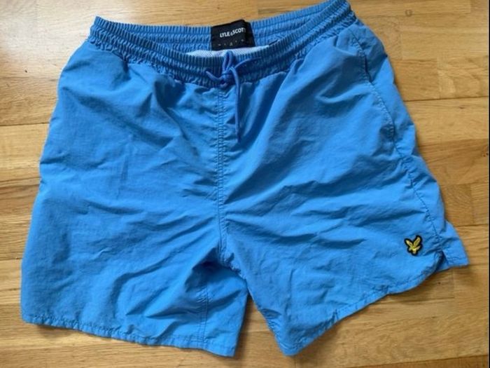 Lyle and Scott blue shorts medium