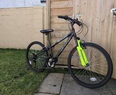 Apollo Gridlock junior mountain bike