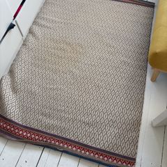 Patterned rug
