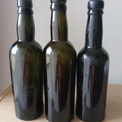 Lot of 3 vintage Guinness bottles