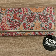 Brand New Women's Floral Wallet/ Purse