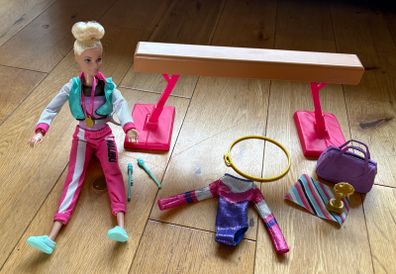 Gymnastic Barbie
