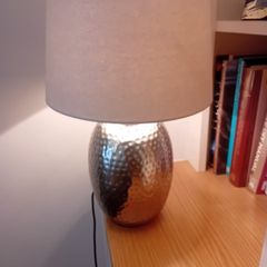 Table lamp