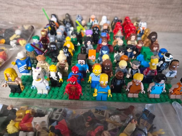 Lego 30Kg Job Lot inc 100+ minifigs