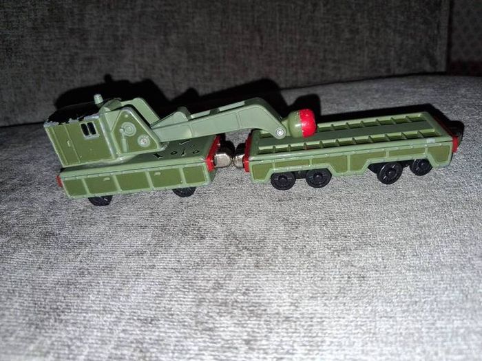 x10 Bundle - Thomas Tank Engines Friends - Diecast Metal Magnetic Take N Play Train Engines