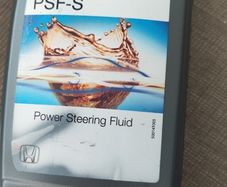 Power steerling fluid