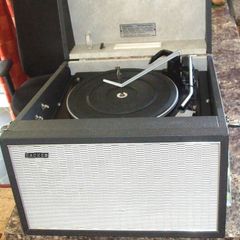 Hacker vintage Record Player GP42, Refurbished