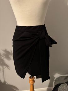 Boohoo skirt
