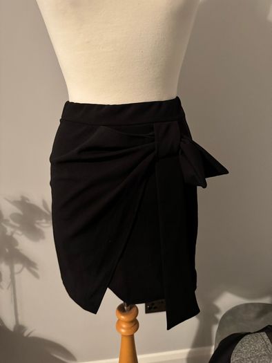 Boohoo skirt