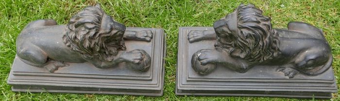 Antique  Pair of Bakelite Sculpture Lions