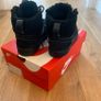 Nike Court Borough Mid-top. Fleece Lined. Size 2.5 Image 3