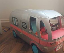 LOL OMG campervan