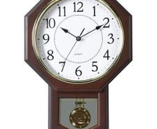 Pendelum Quartz Wall Clock Brass Bezel Brass Pendelum Works. Best On Alkaline Batteries Collection can be arranged in Galway City Centre Area