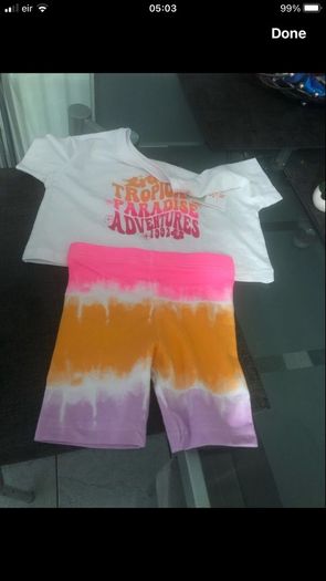 Girls BNWT two piece suit 2/3