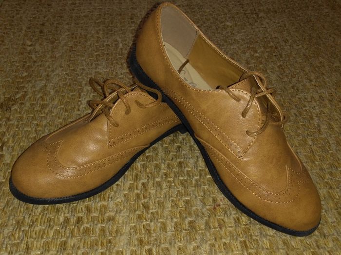 Brown Shoes, Size -UK4