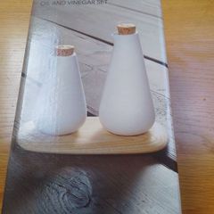Oil & Vinegar Set.