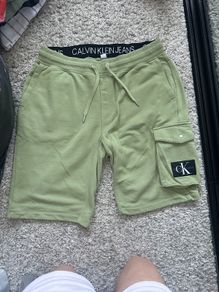Calvin Klein Jeans green shorts (XL)