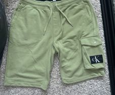 Calvin Klein Jeans green shorts (XL)