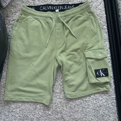Calvin Klein Jeans green shorts (XL)