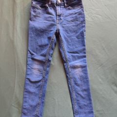 Age 6-7 (122 cm) jeans
