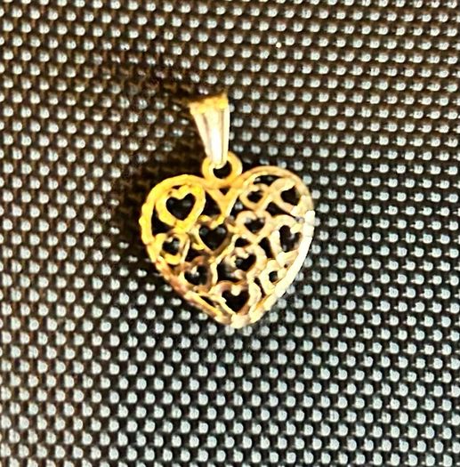 14ct Gold Heart Pendant stamped 1g